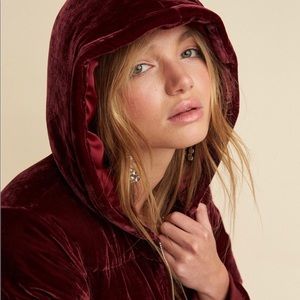 LPA puffy velvet jacket—Fits true to size